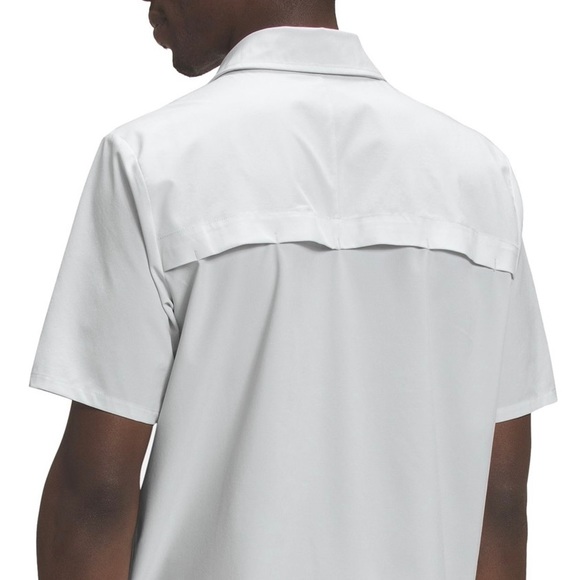 NWT Mens Tin Gray North Face First Trail Short Sleeve Snap Up Shirt SZ Small - Picture 2 of 6